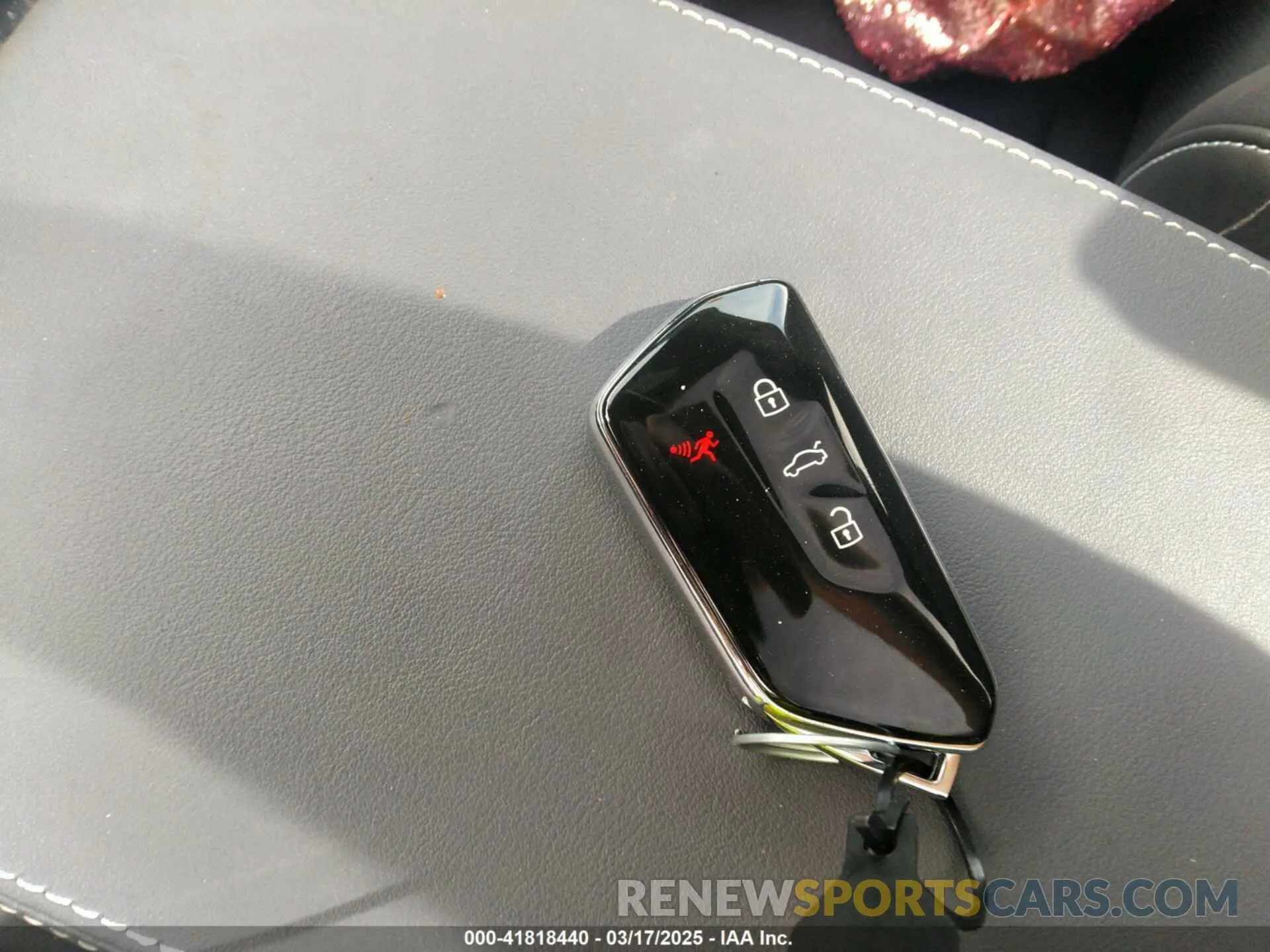 11 fotografías del automóvil dañado 1V25MPE86RC012438 VOLKSWAGEN ID.4 2024