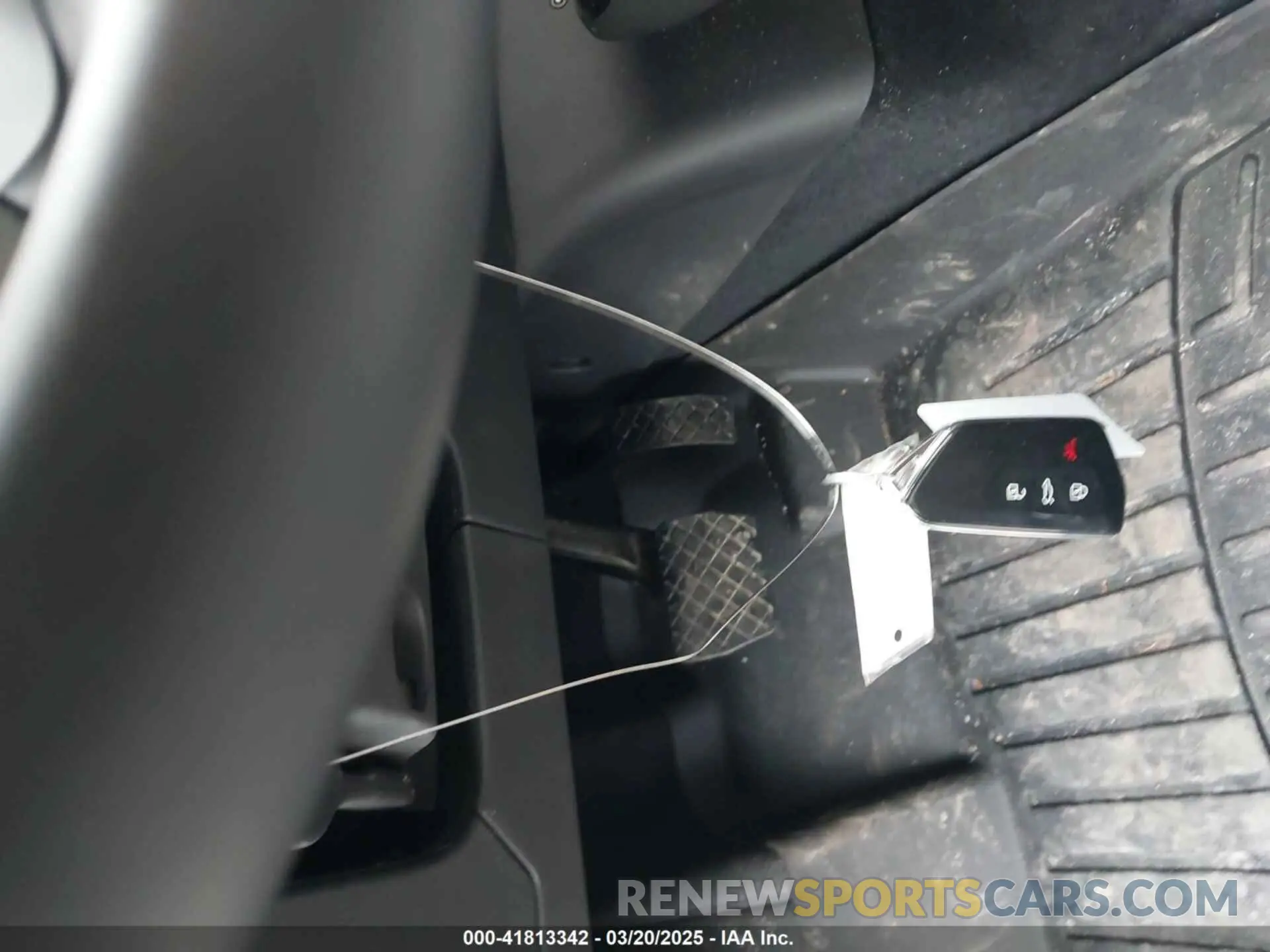 11 fotografías del automóvil dañado 1V2BMPE85RC017407 VOLKSWAGEN ID.4 2024