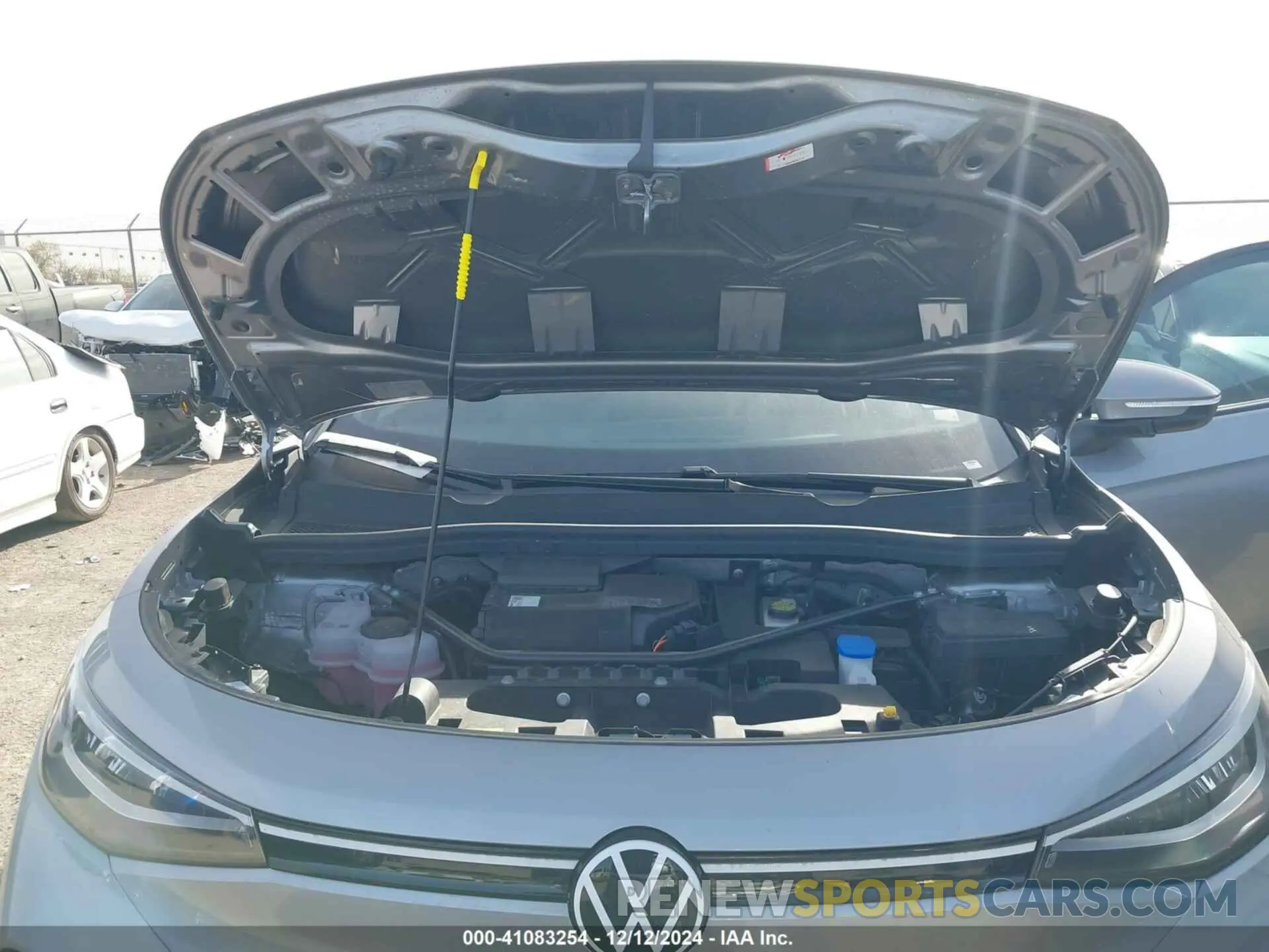 10 fotografías del automóvil dañado 1V2CRPE88RC004768 VOLKSWAGEN ID.4 2024