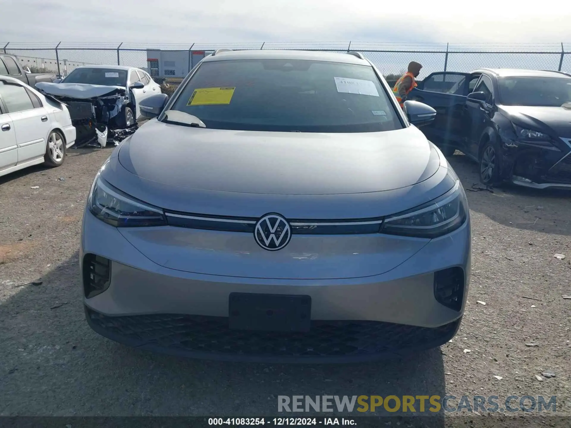 12 fotografías del automóvil dañado 1V2CRPE88RC004768 VOLKSWAGEN ID.4 2024