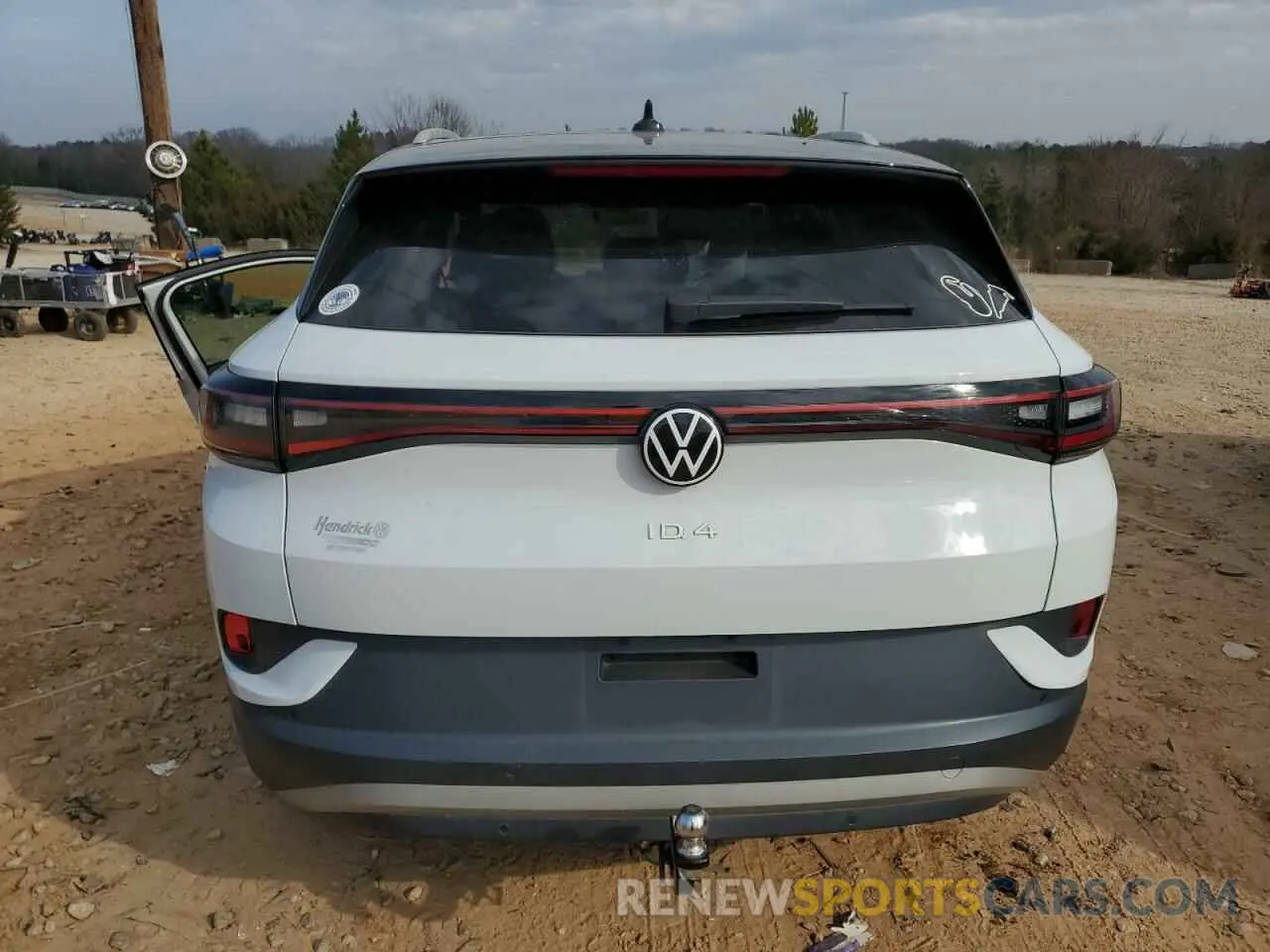 6 fotografías del automóvil dañado WVGDMPE22MP019506 VOLKSWAGEN ID.4 FIRST 2021