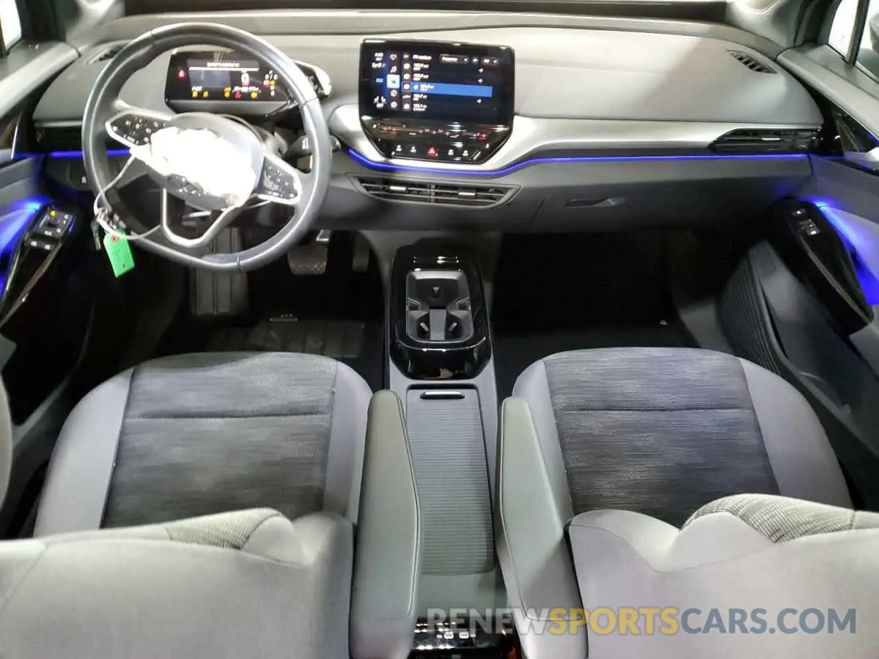 8 fotografías del automóvil dañado WVGRMPE29MP036308 VOLKSWAGEN ID.4 PRO 2021