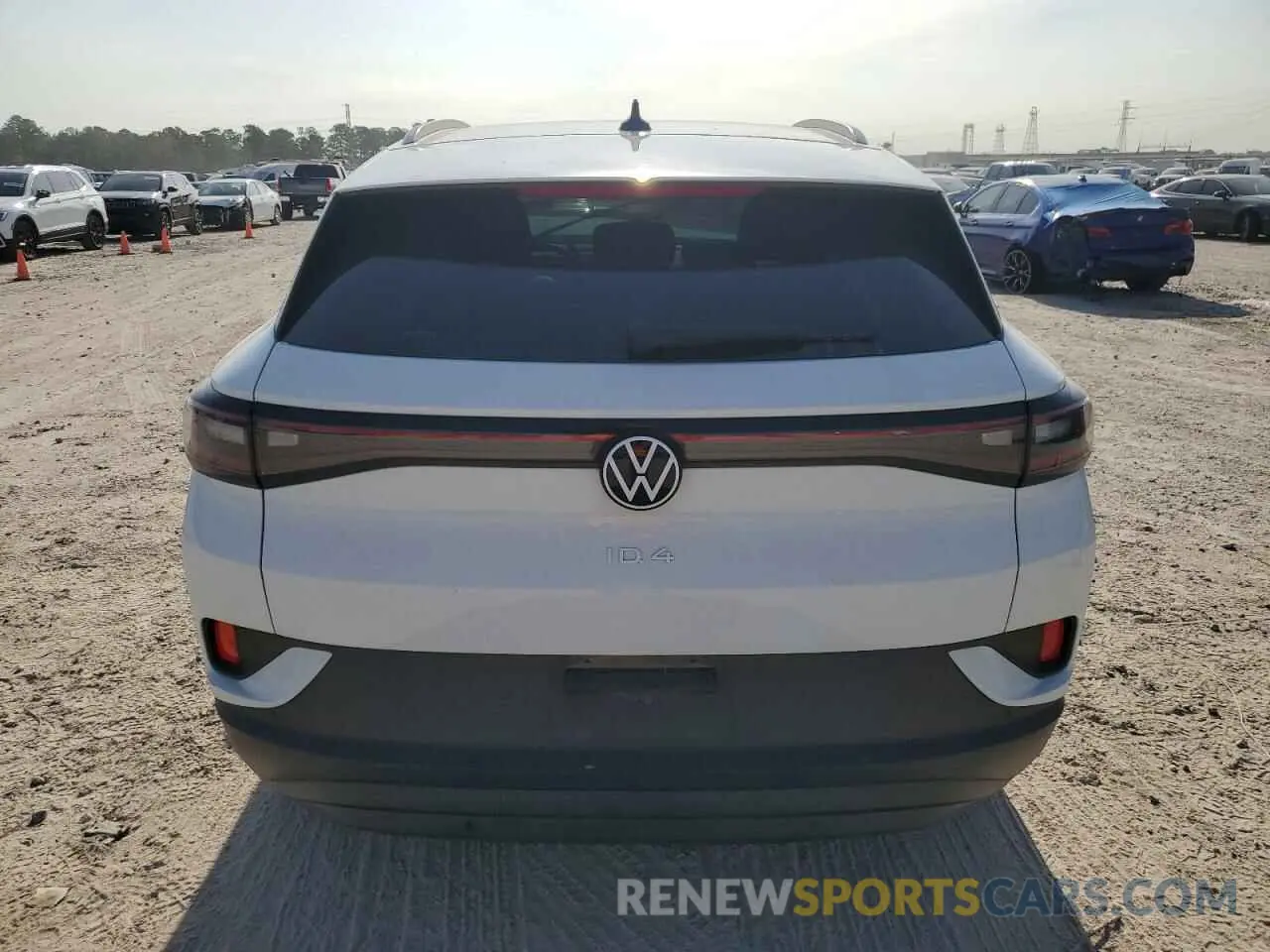 6 fotografías del automóvil dañado 1V2CMPE84PC032661 VOLKSWAGEN ID.4 PRO 2023