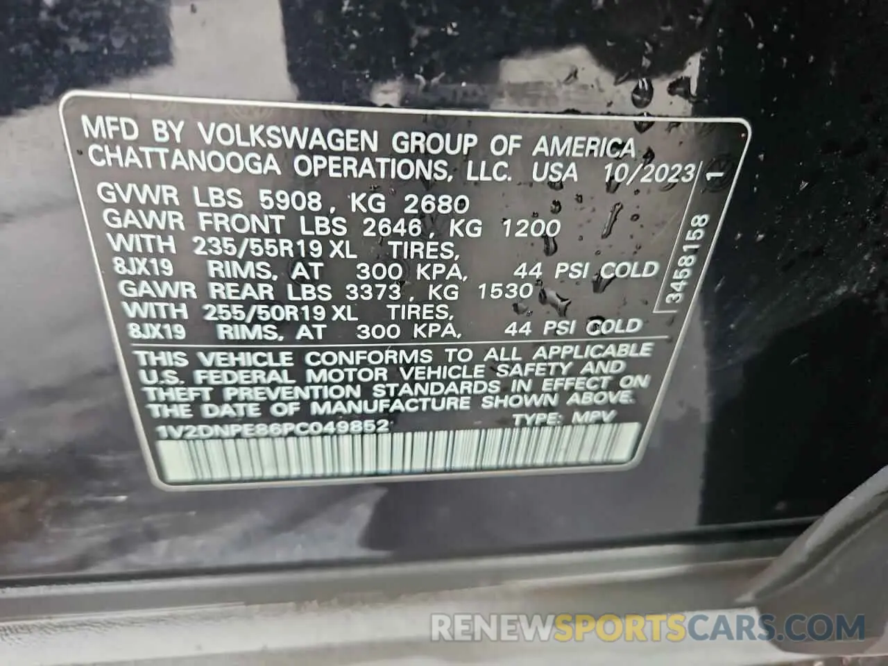 13 fotografías del automóvil dañado 1V2DNPE86PC049852 VOLKSWAGEN ID.4 PRO 2023