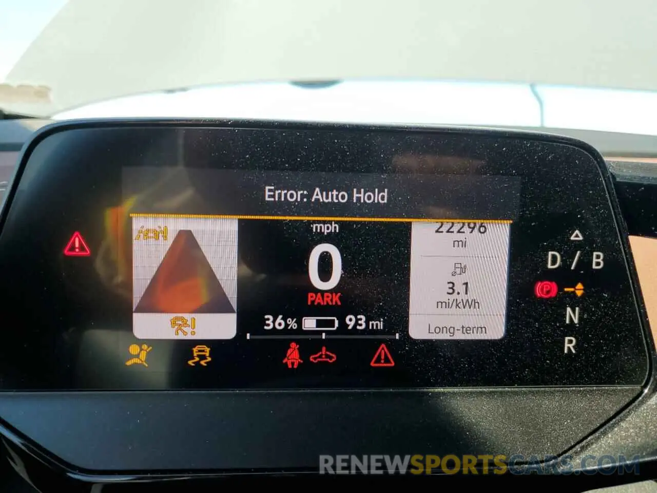 9 fotografías del automóvil dañado WVGGNPE2XMP057818 VOLKSWAGEN ID.4 PRO S 2021