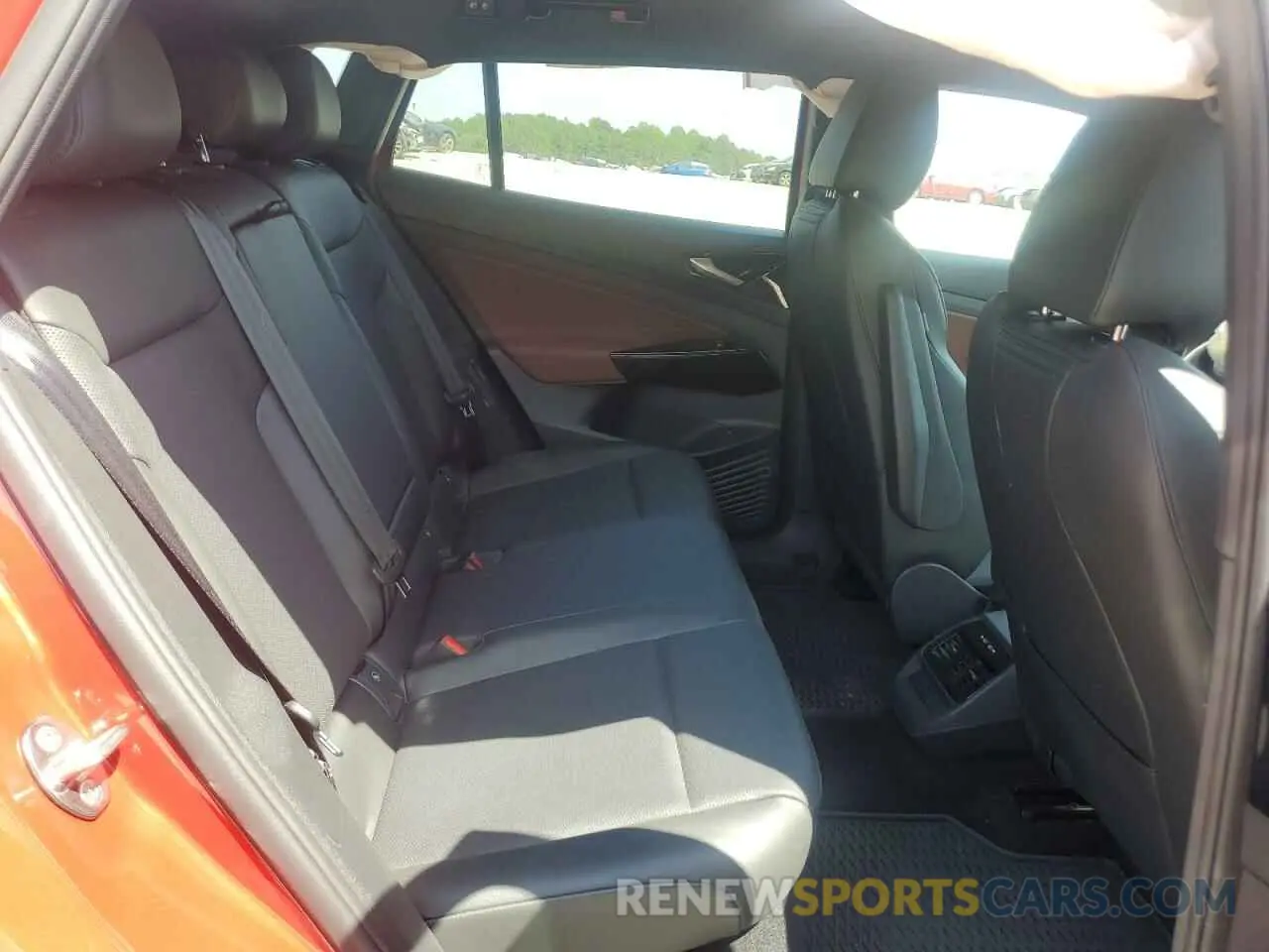 11 fotografías del automóvil dañado WVGKMPE29MP059900 VOLKSWAGEN ID.4 PRO S 2021