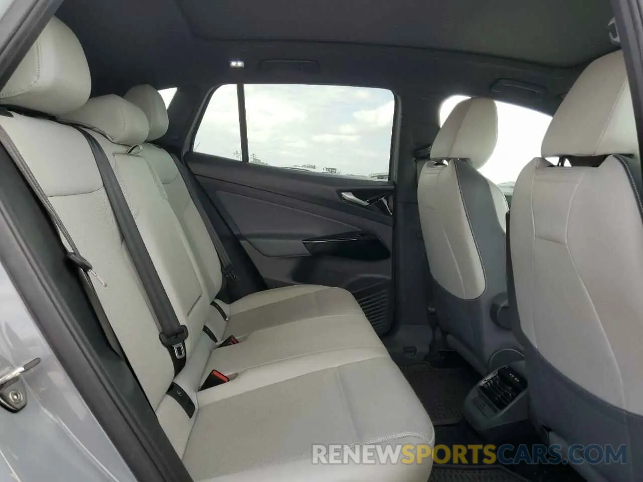 11 fotografías del automóvil dañado WVGGNPE23NP048864 VOLKSWAGEN ID.4 PRO S 2022