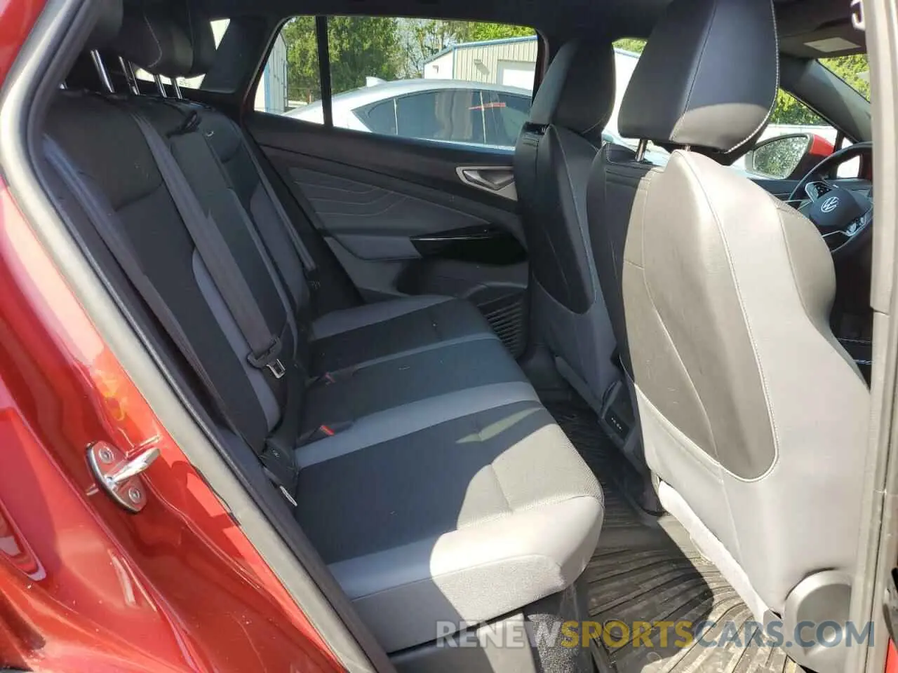 11 fotografías del automóvil dañado 1V2GNPE86PC000437 VOLKSWAGEN ID.4 PRO S 2023