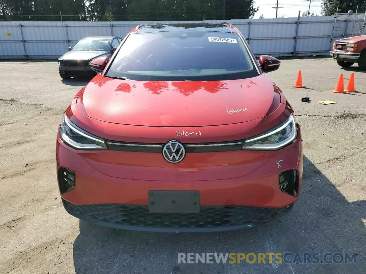 5 fotografías del automóvil dañado 1V2GNPE86PC000437 VOLKSWAGEN ID.4 PRO S 2023