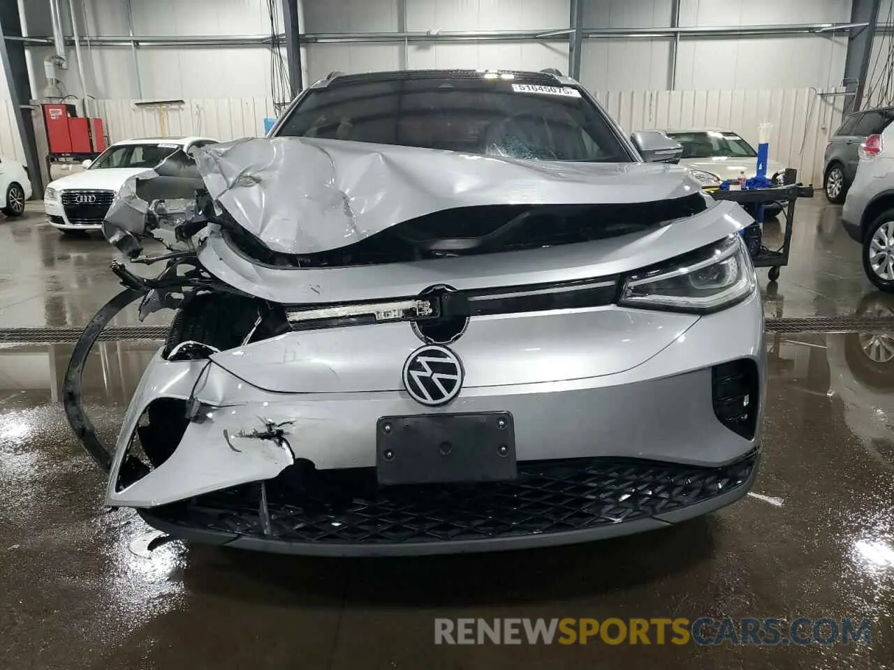 5 fotografías del automóvil dañado 1V2GNPE88PC006546 VOLKSWAGEN ID.4 PRO S 2023