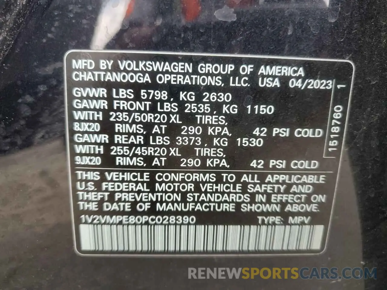 13 fotografías del automóvil dañado 1V2VMPE80PC028390 VOLKSWAGEN ID.4 PRO S 2023