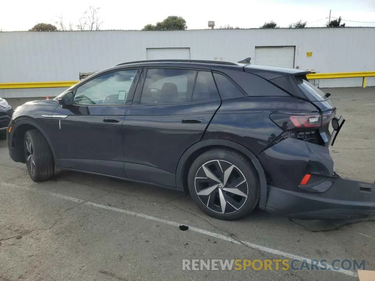 2 fotografías del automóvil dañado 1V2VMPE80PC028390 VOLKSWAGEN ID.4 PRO S 2023
