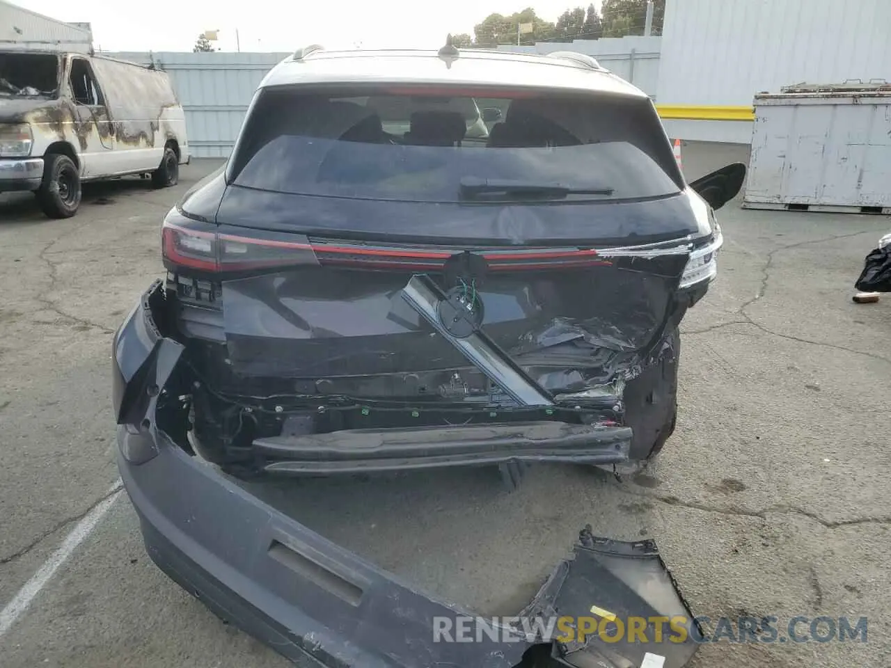 6 fotografías del automóvil dañado 1V2VMPE80PC028390 VOLKSWAGEN ID.4 PRO S 2023