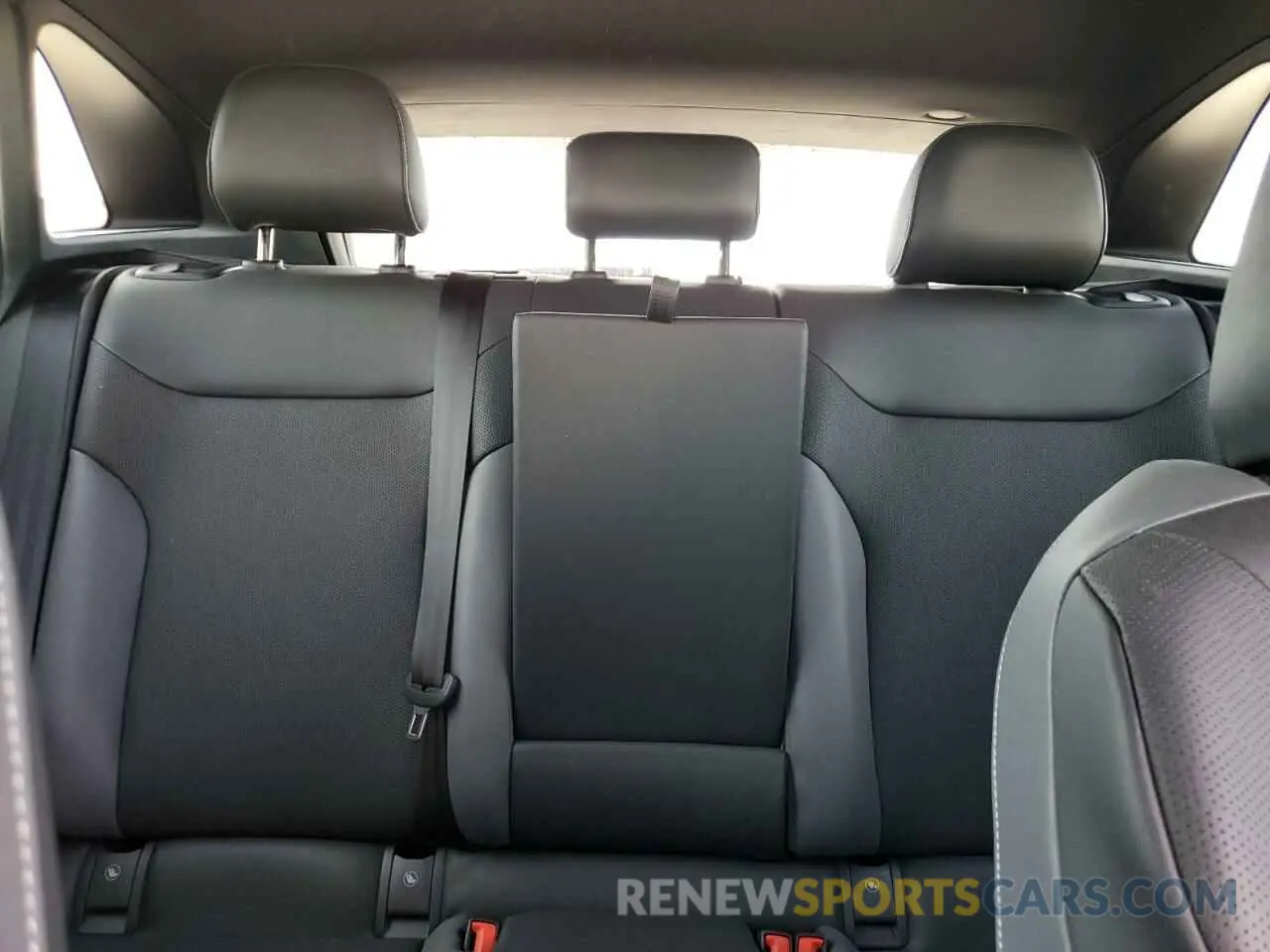 10 fotografías del automóvil dañado 1V2WNPE83PC032404 VOLKSWAGEN ID.4 PRO S 2023