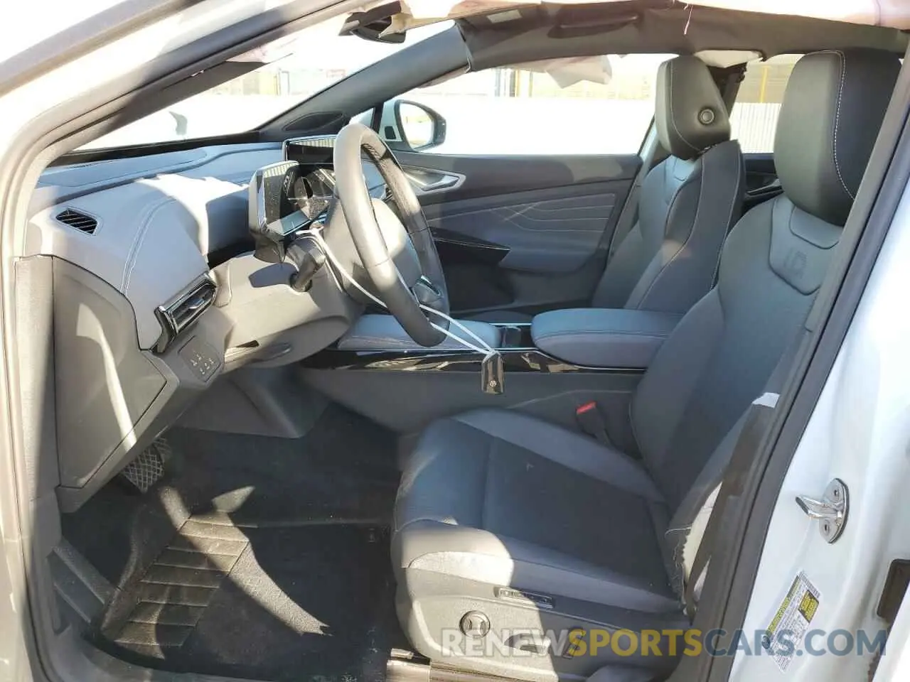 7 fotografías del automóvil dañado 1V2WNPE84PC051852 VOLKSWAGEN ID.4 PRO S 2023