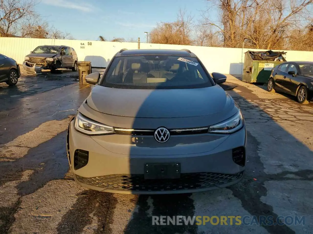 5 fotografías del automóvil dañado 1V25MPE84PC038050 VOLKSWAGEN ID.4 S 2023
