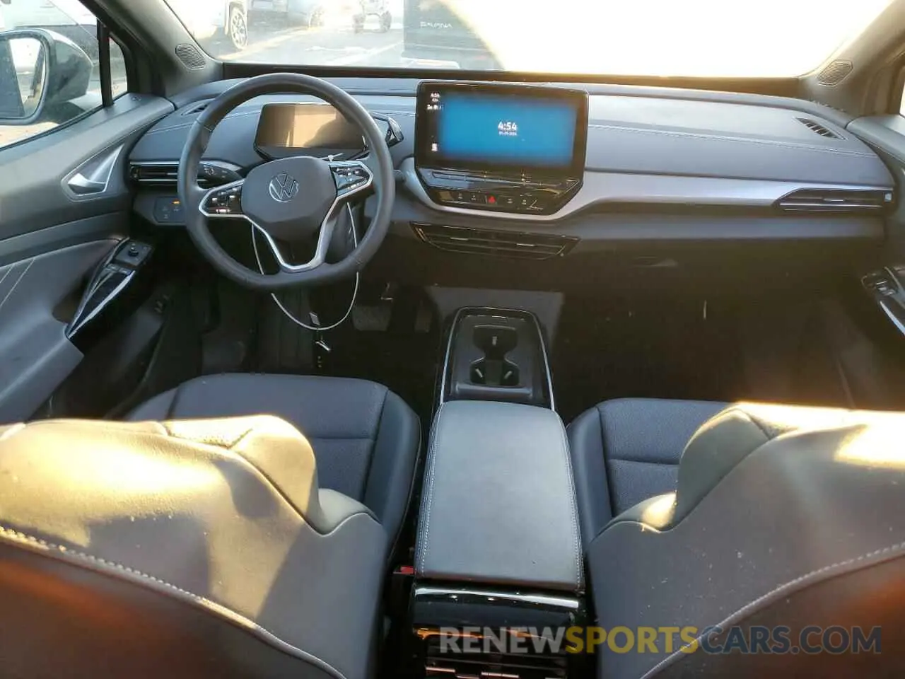 8 fotografías del automóvil dañado 1V25MPE84PC038050 VOLKSWAGEN ID.4 S 2023