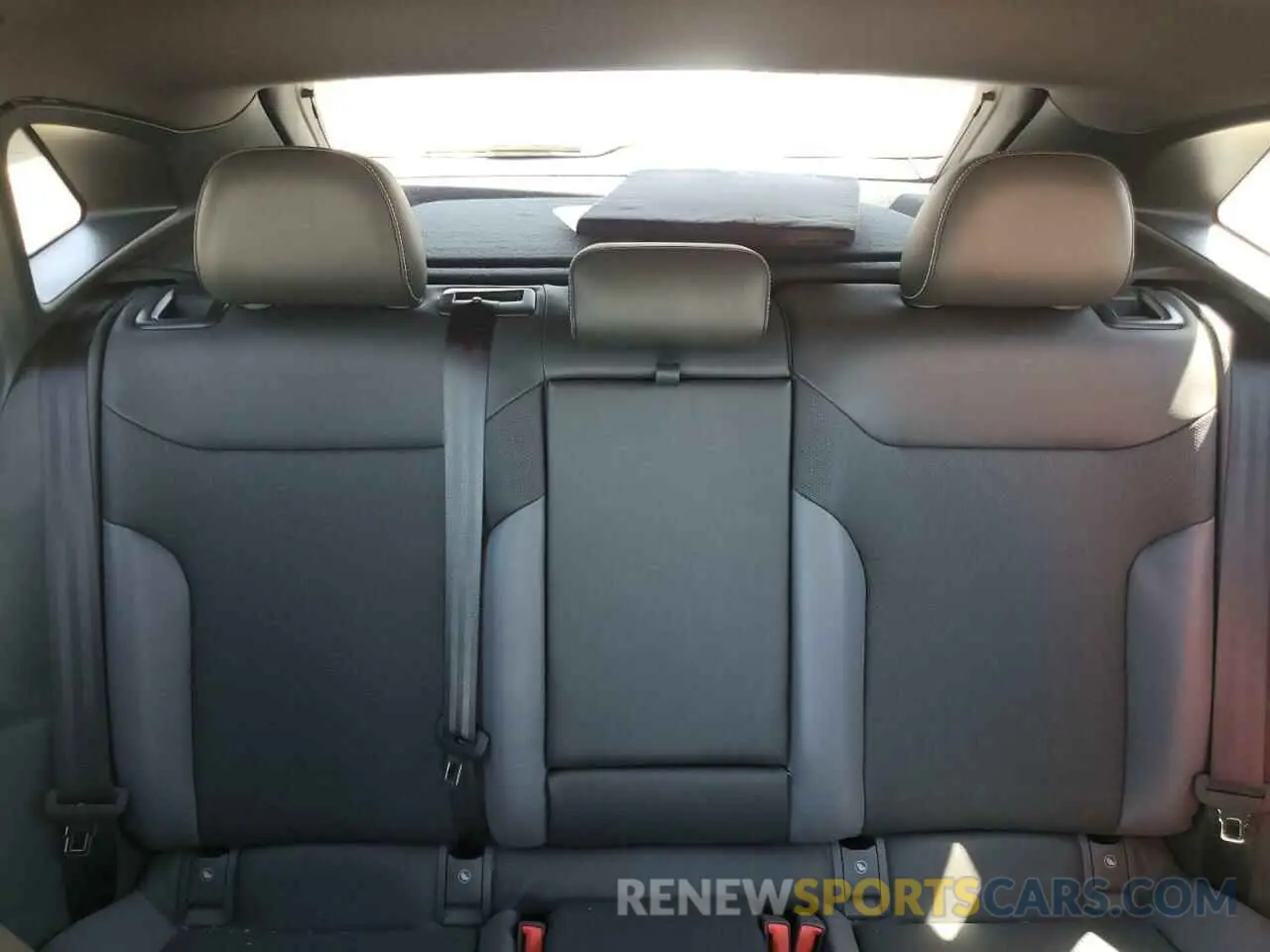 10 fotografías del automóvil dañado 1V25MPE85RC002158 VOLKSWAGEN ID.4 S 2024