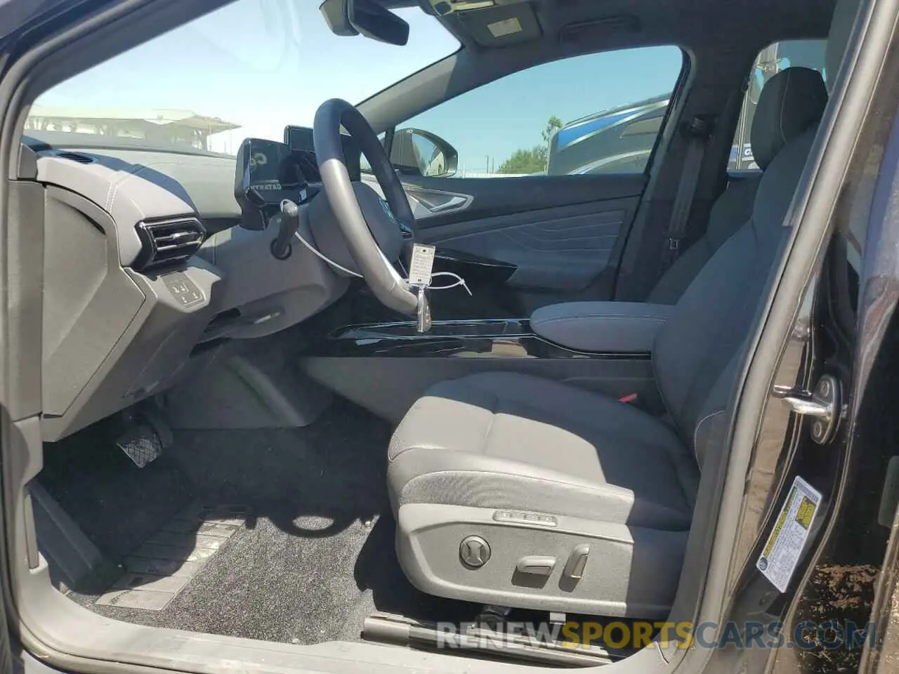 7 fotografías del automóvil dañado 1V25MPE85RC002158 VOLKSWAGEN ID.4 S 2024