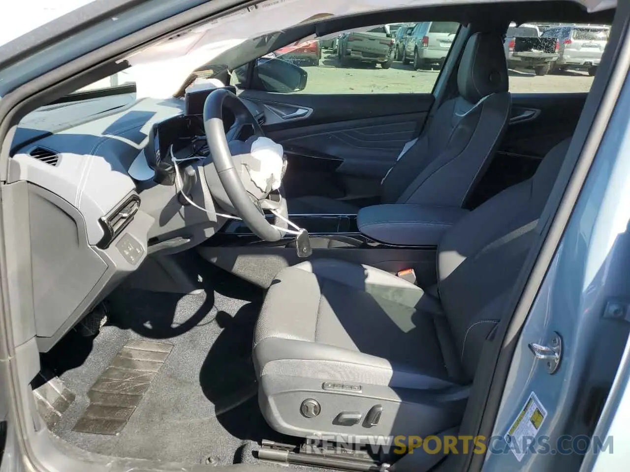 7 fotografías del automóvil dañado 1V25MPE88RC012845 VOLKSWAGEN ID.4 S 2024