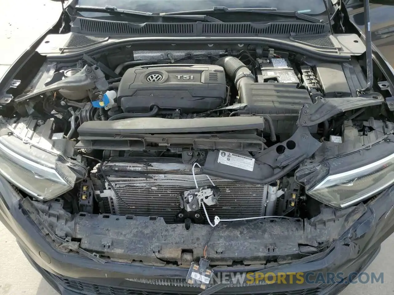 11 fotografías del automóvil dañado 3VW6T7BU1KM156233 VOLKSWAGEN JETTA 2019