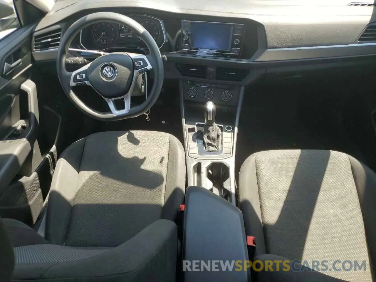 8 fotografías del automóvil dañado 3VWC57BU0KM055147 VOLKSWAGEN JETTA 2019
