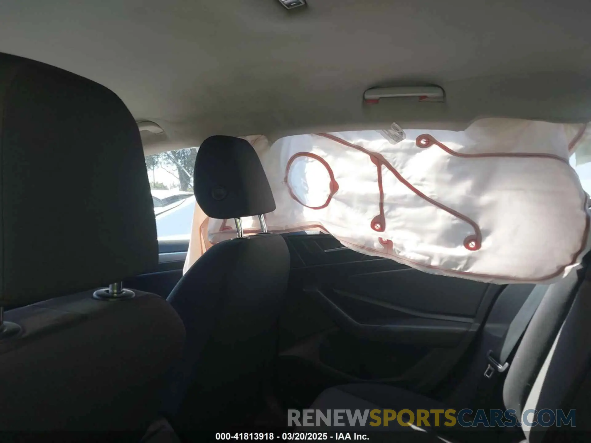 18 fotografías del automóvil dañado 3VWC57BU0KM065712 VOLKSWAGEN JETTA 2019