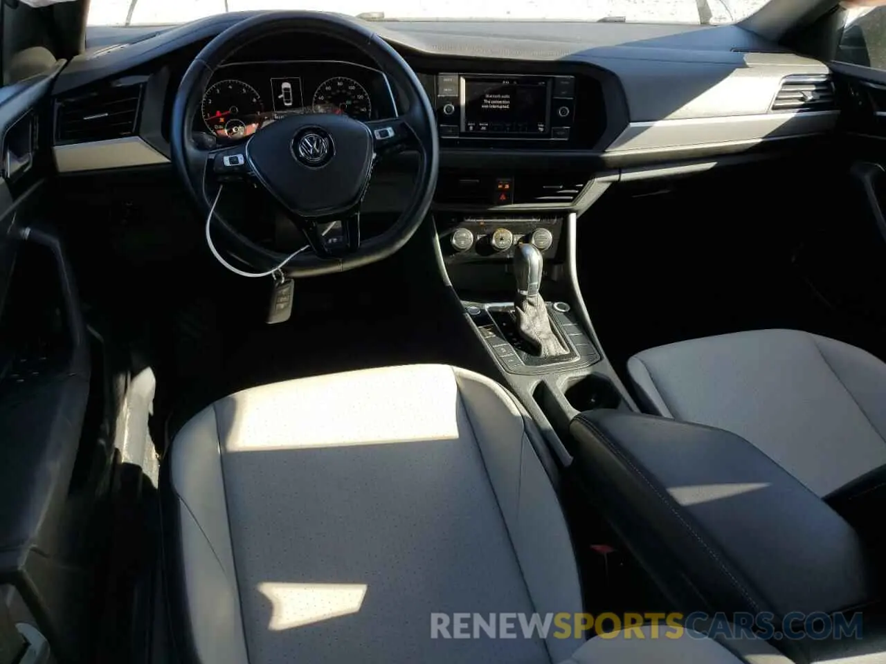 8 fotografías del automóvil dañado 3VWC57BU0KM076001 VOLKSWAGEN JETTA 2019