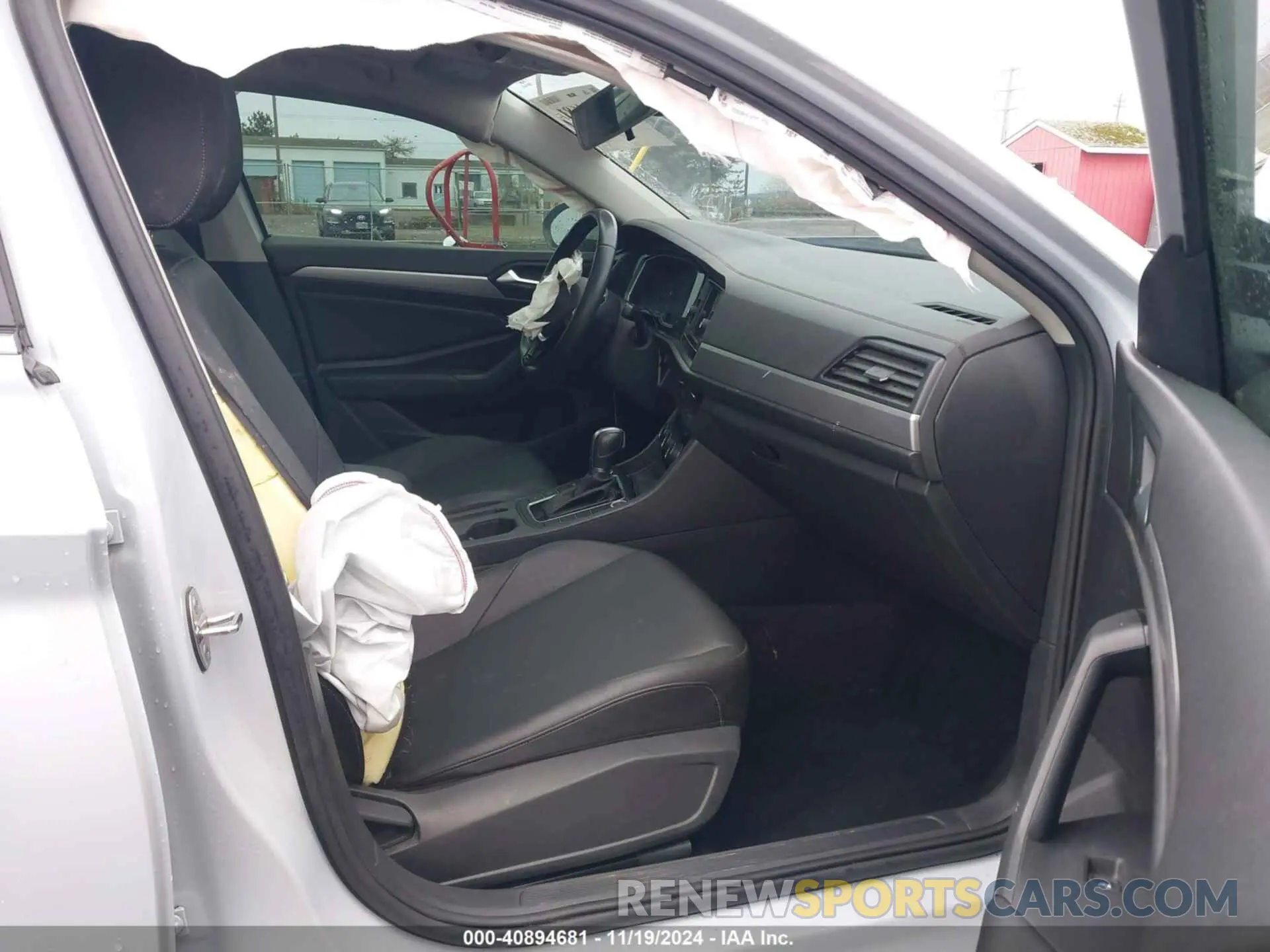 5 fotografías del automóvil dañado 3VWC57BU0KM140568 VOLKSWAGEN JETTA 2019