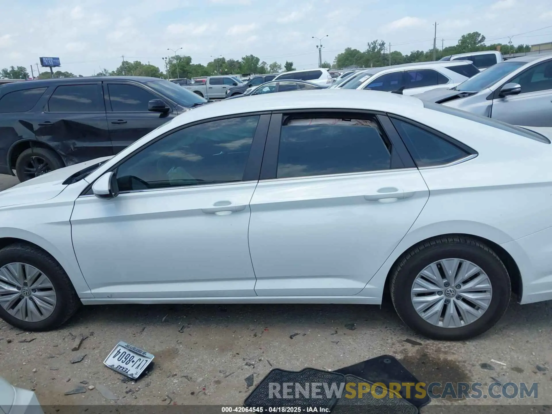 15 fotografías del automóvil dañado 3VWC57BU0KM153661 VOLKSWAGEN JETTA 2019