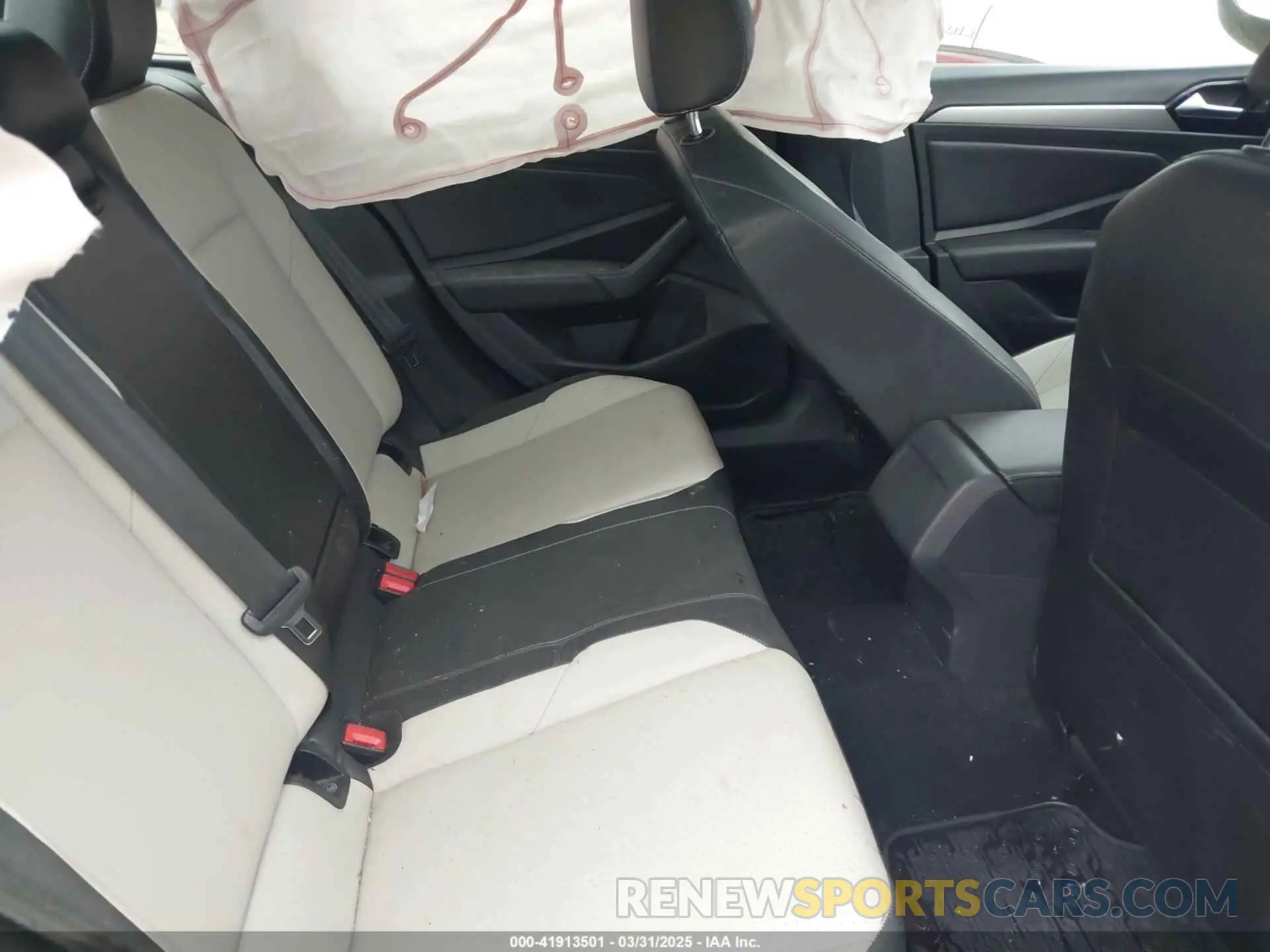 8 fotografías del automóvil dañado 3VWC57BU1KM035277 VOLKSWAGEN JETTA 2019