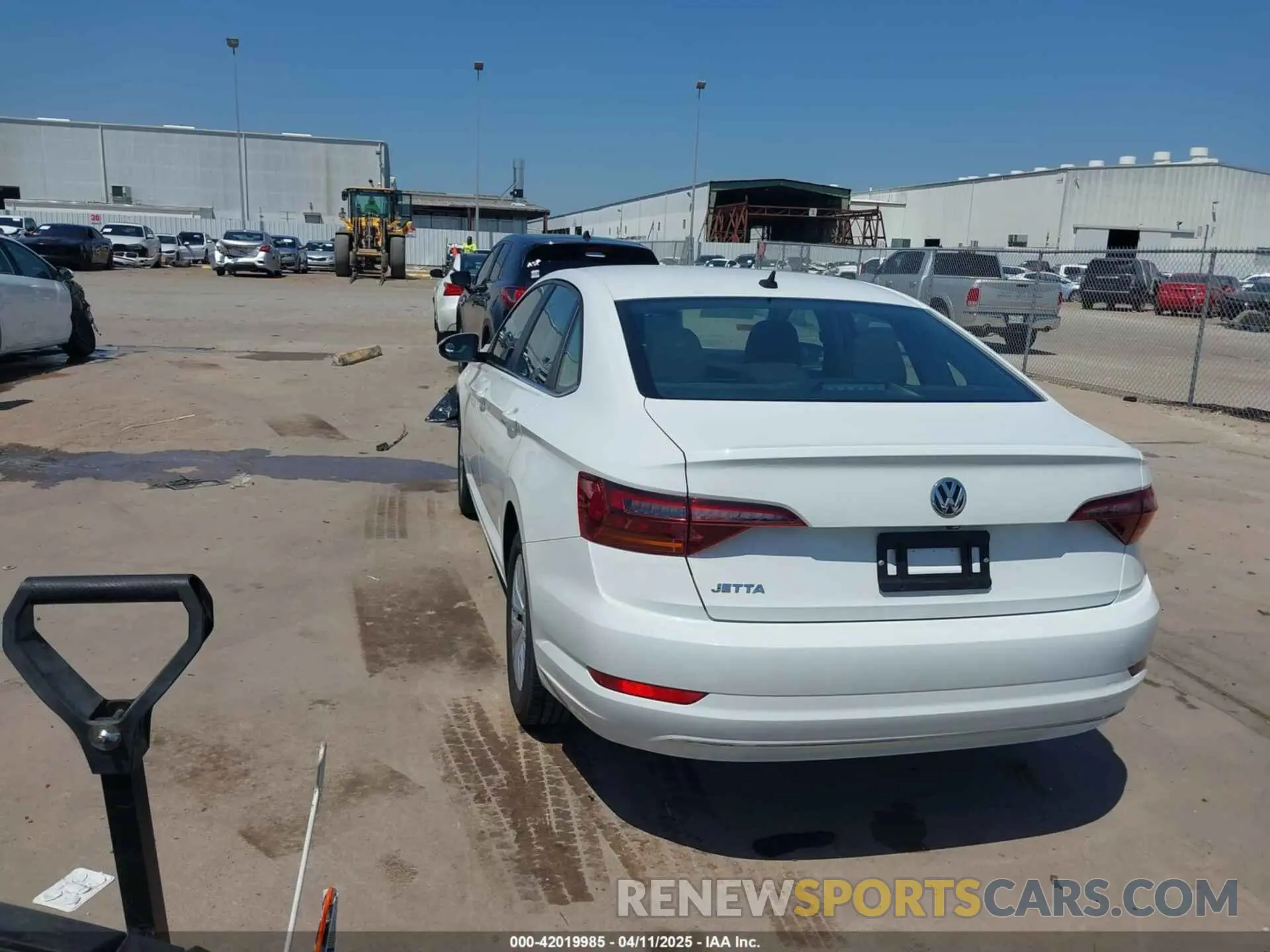 3 fotografías del automóvil dañado 3VWC57BU1KM055433 VOLKSWAGEN JETTA 2019