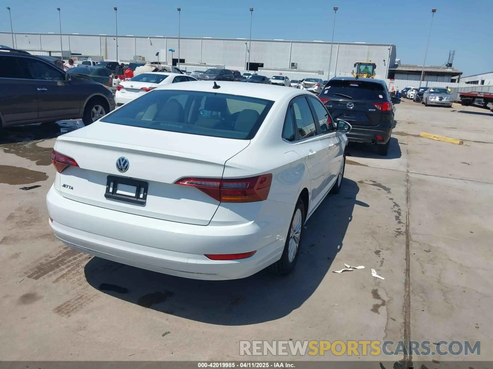 4 fotografías del automóvil dañado 3VWC57BU1KM055433 VOLKSWAGEN JETTA 2019