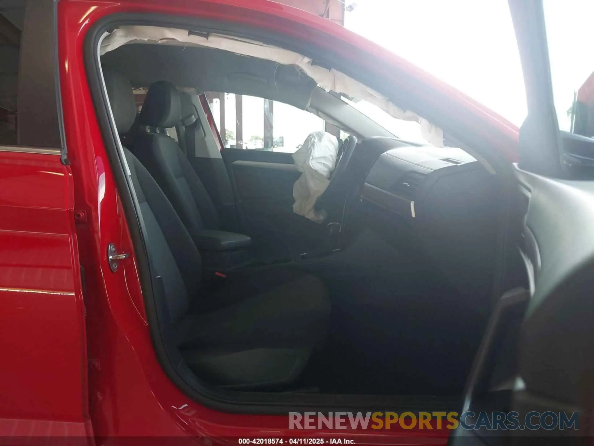 5 fotografías del automóvil dañado 3VWC57BU1KM067873 VOLKSWAGEN JETTA 2019