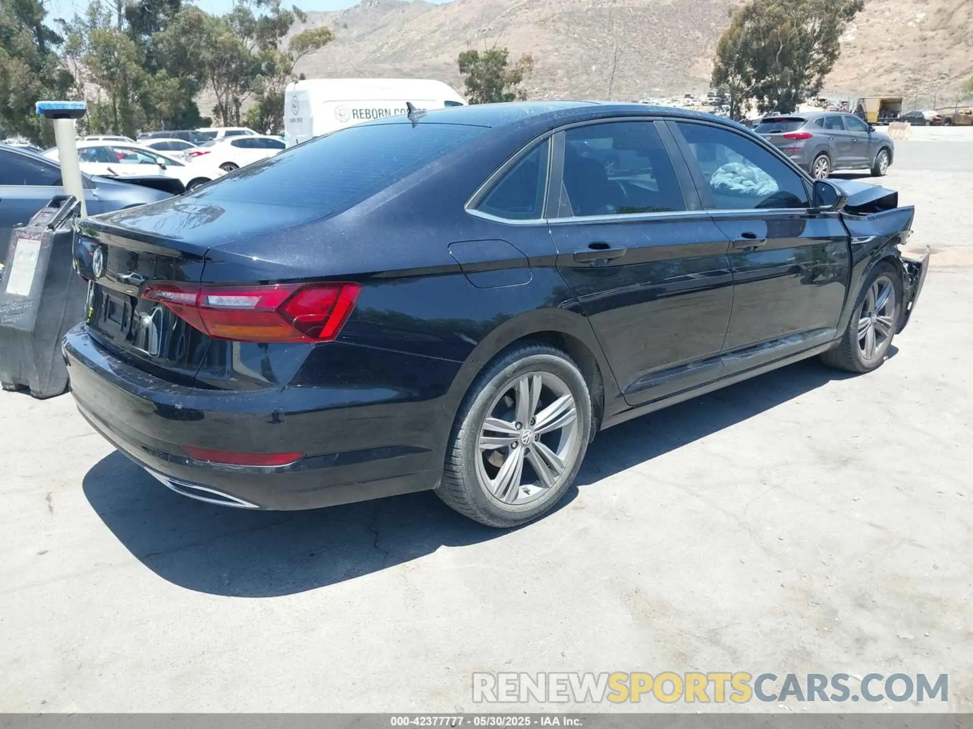 4 fotografías del automóvil dañado 3VWC57BU1KM116991 VOLKSWAGEN JETTA 2019