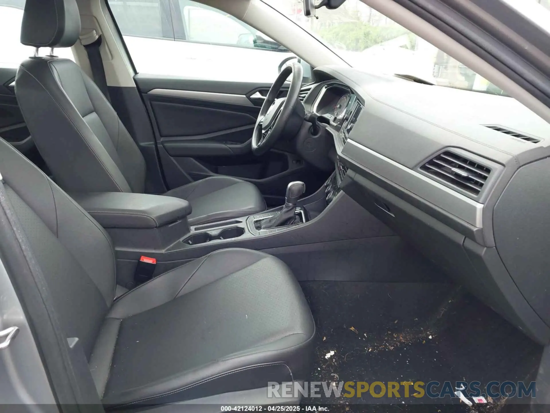 5 fotografías del automóvil dañado 3VWC57BU1KM169304 VOLKSWAGEN JETTA 2019
