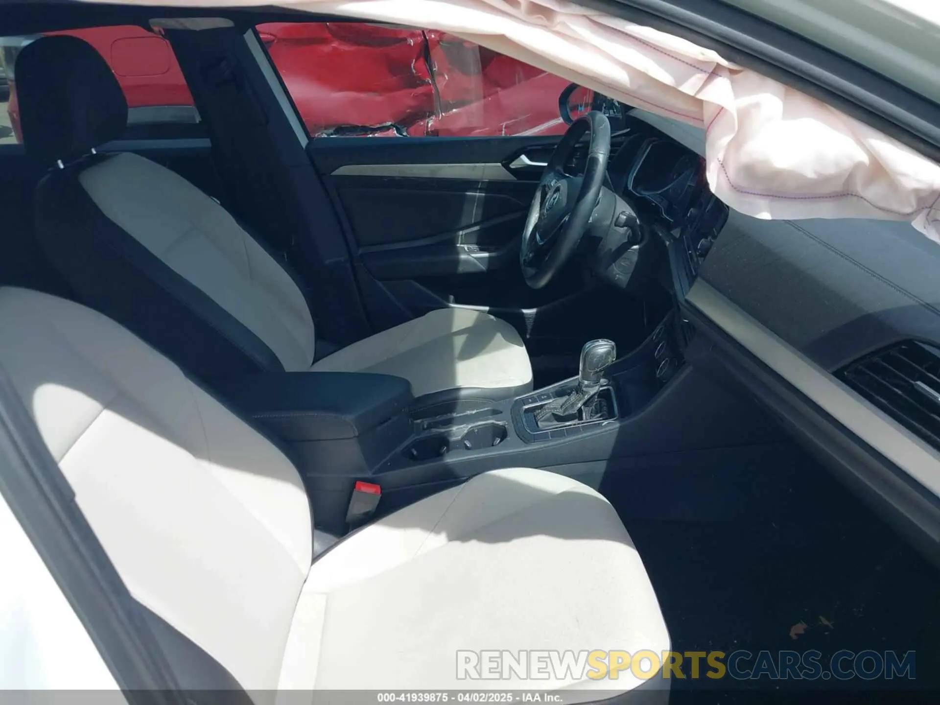 5 fotografías del automóvil dañado 3VWC57BU1KM170551 VOLKSWAGEN JETTA 2019