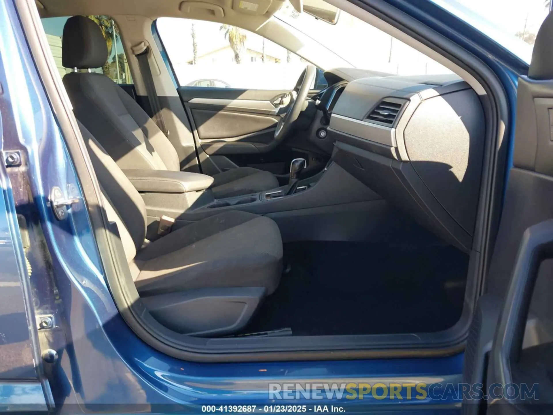 5 fotografías del automóvil dañado 3VWC57BU2KM064156 VOLKSWAGEN JETTA 2019