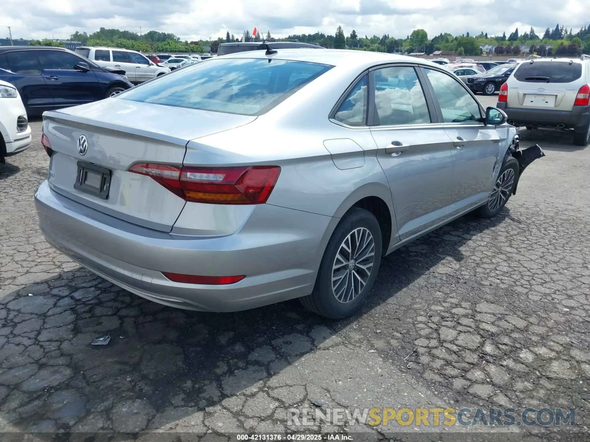 4 fotografías del automóvil dañado 3VWC57BU2KM215738 VOLKSWAGEN JETTA 2019