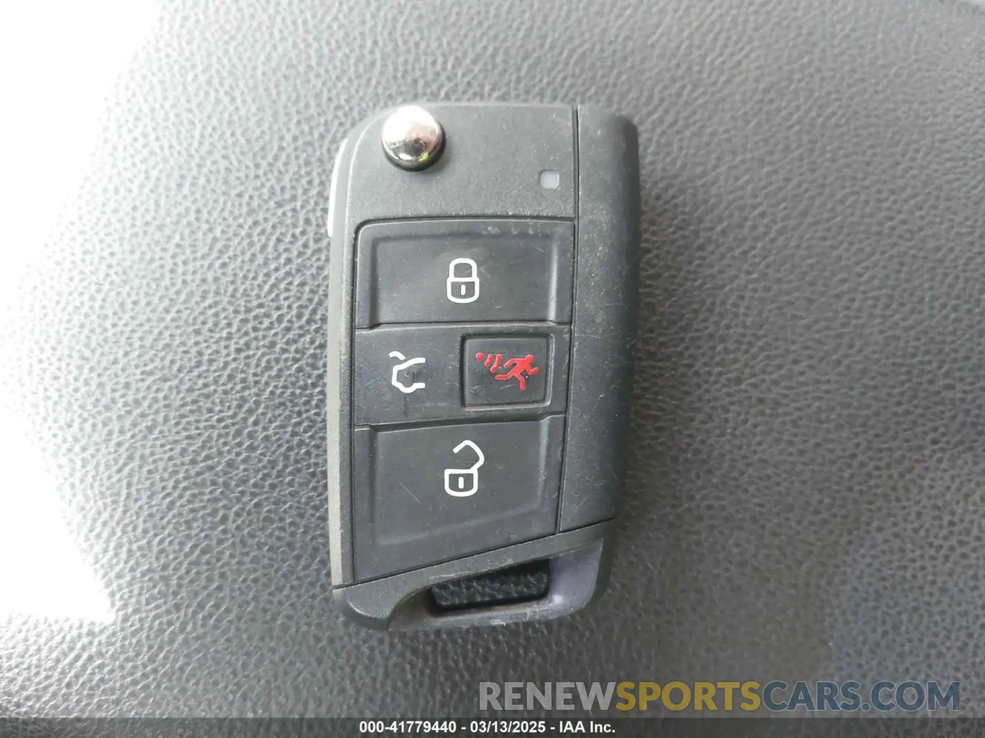 11 fotografías del automóvil dañado 3VWC57BU2KM236671 VOLKSWAGEN JETTA 2019