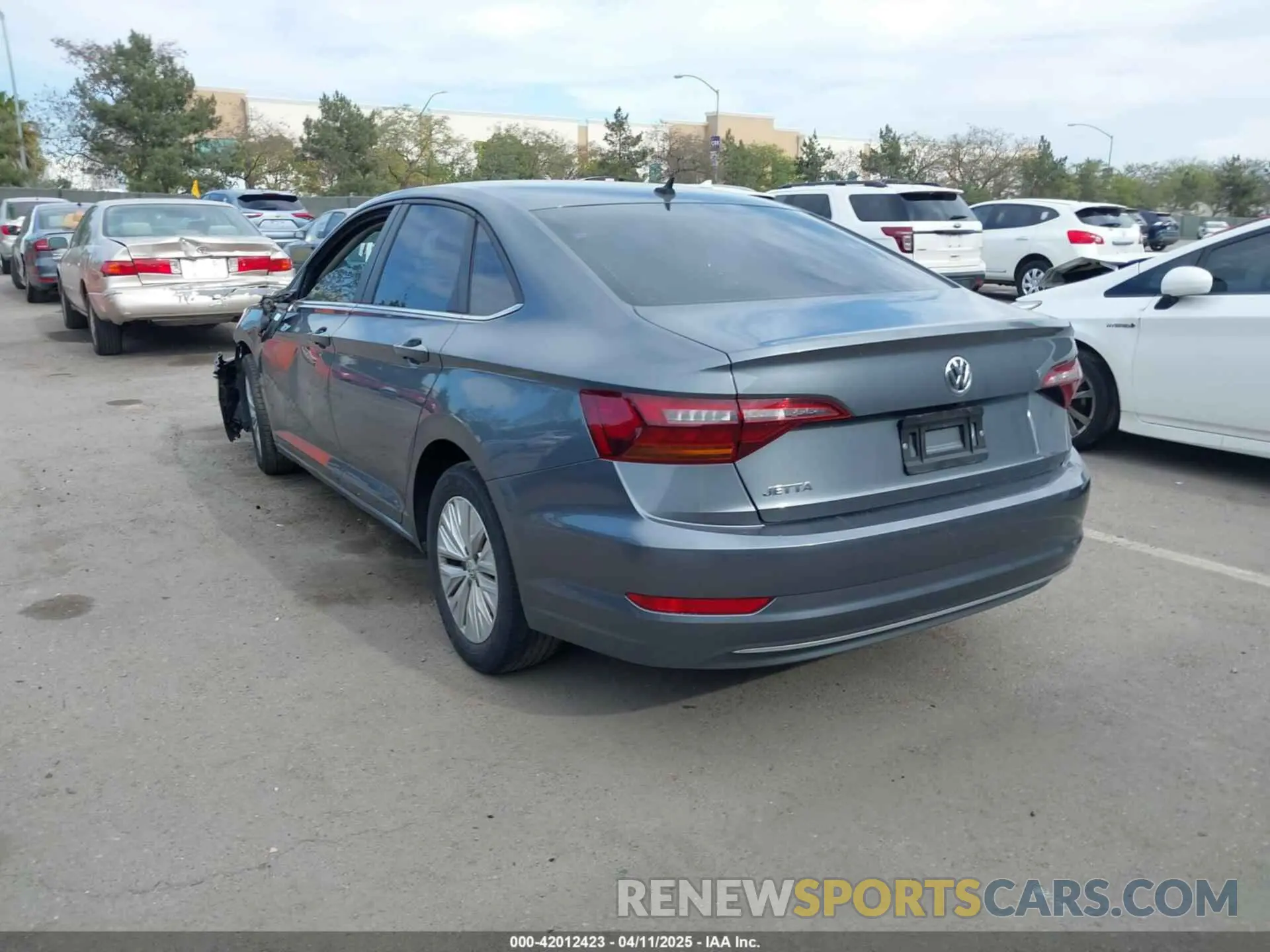 3 fotografías del automóvil dañado 3VWC57BU3KM018416 VOLKSWAGEN JETTA 2019