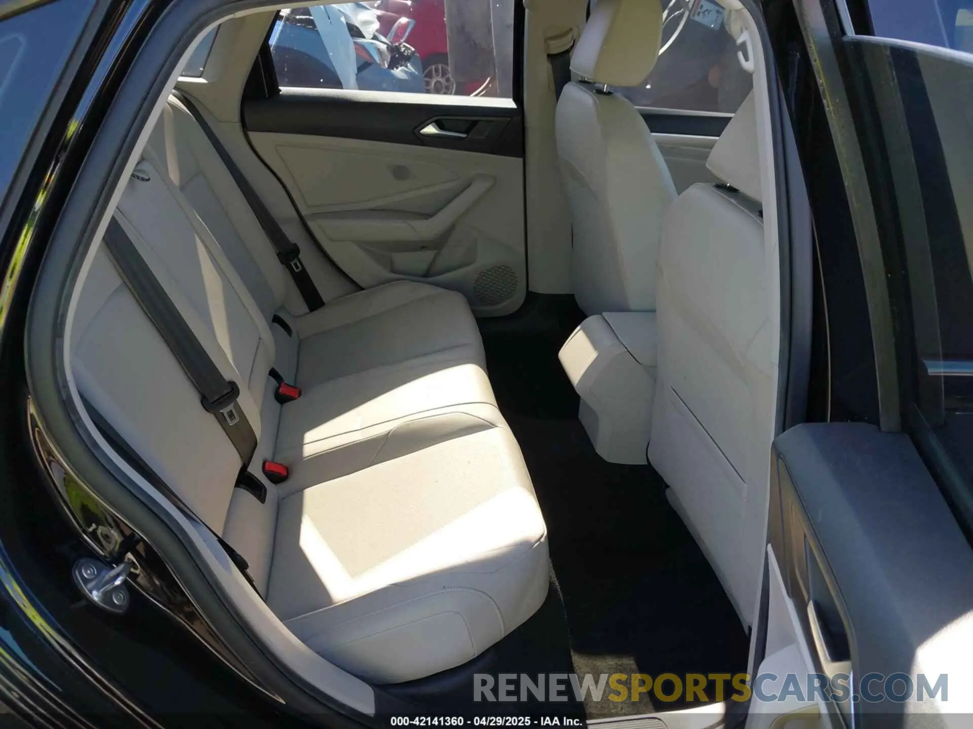 8 fotografías del automóvil dañado 3VWC57BU3KM030579 VOLKSWAGEN JETTA 2019