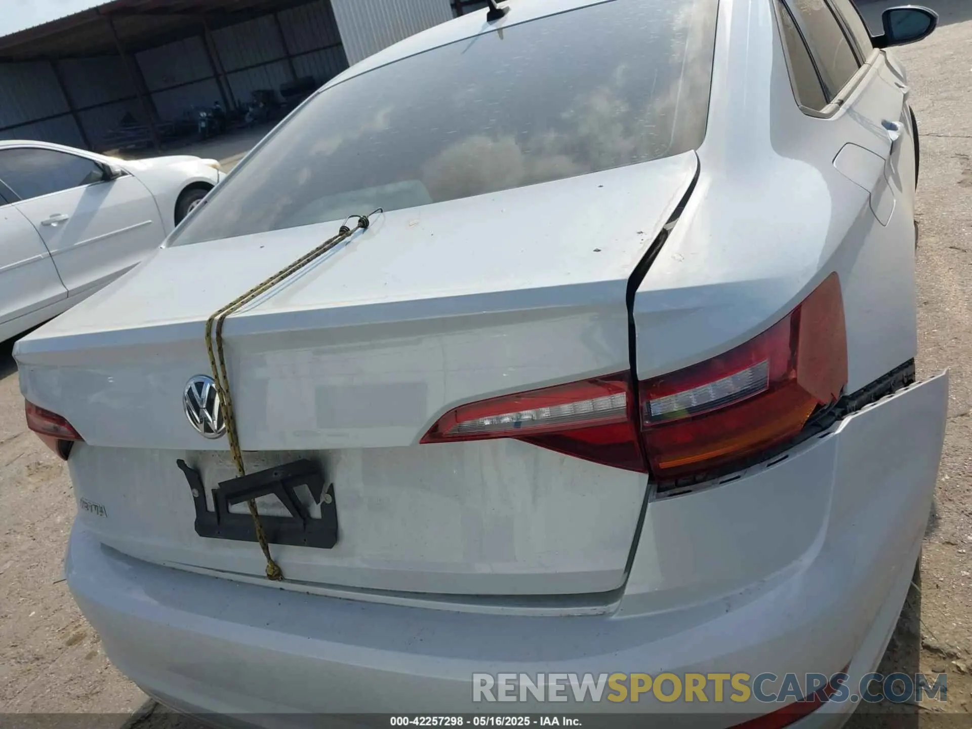 16 fotografías del automóvil dañado 3VWC57BU3KM089437 VOLKSWAGEN JETTA 2019
