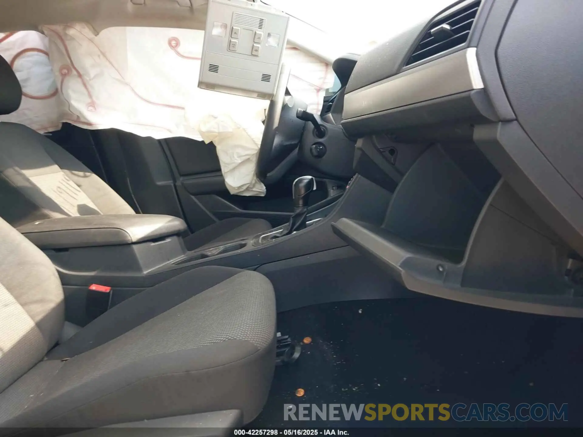 5 fotografías del automóvil dañado 3VWC57BU3KM089437 VOLKSWAGEN JETTA 2019