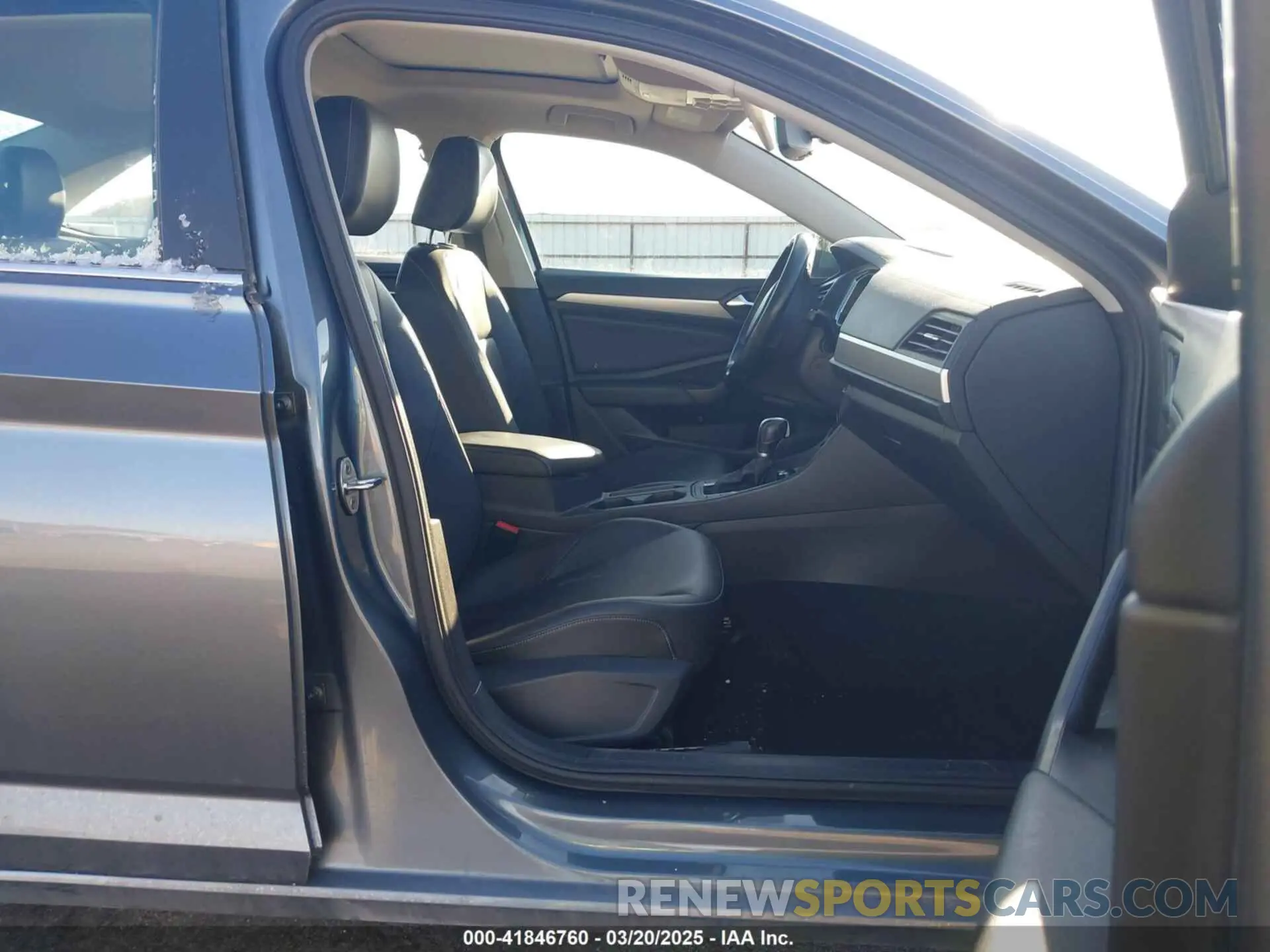 5 fotografías del automóvil dañado 3VWC57BU3KM161415 VOLKSWAGEN JETTA 2019