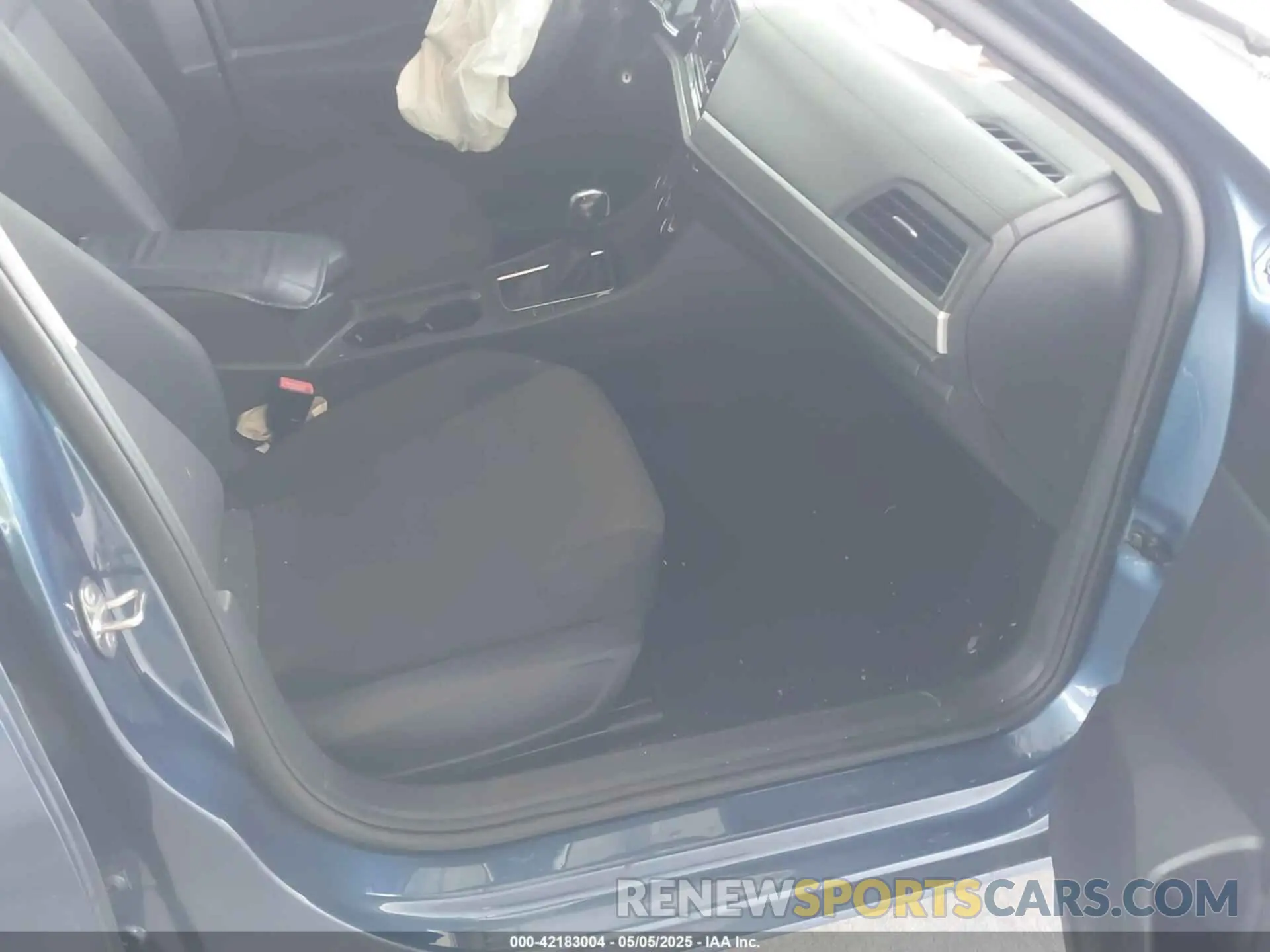 5 fotografías del automóvil dañado 3VWC57BU4KM005853 VOLKSWAGEN JETTA 2019
