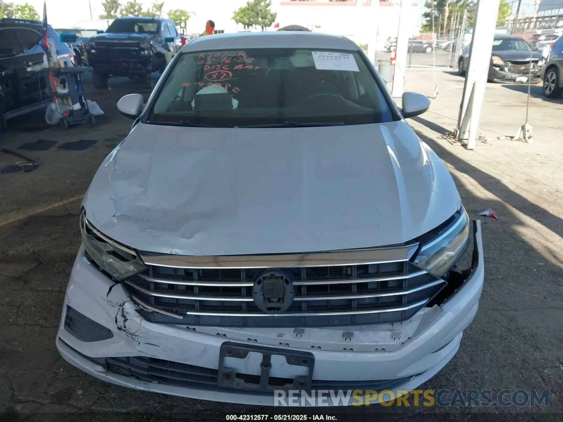 12 fotografías del automóvil dañado 3VWC57BU4KM074087 VOLKSWAGEN JETTA 2019