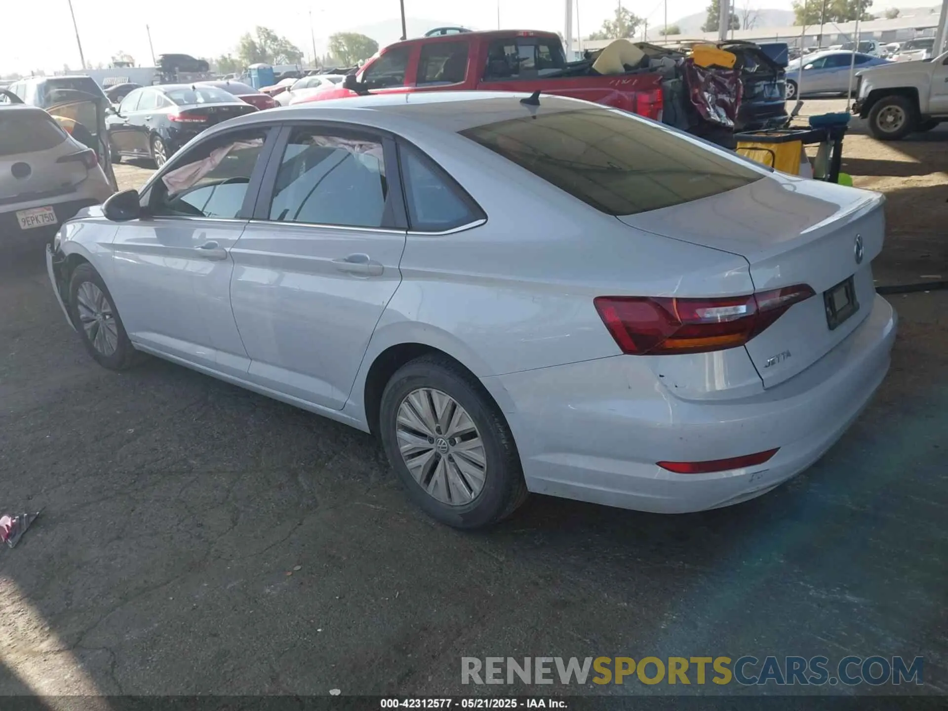3 fotografías del automóvil dañado 3VWC57BU4KM074087 VOLKSWAGEN JETTA 2019