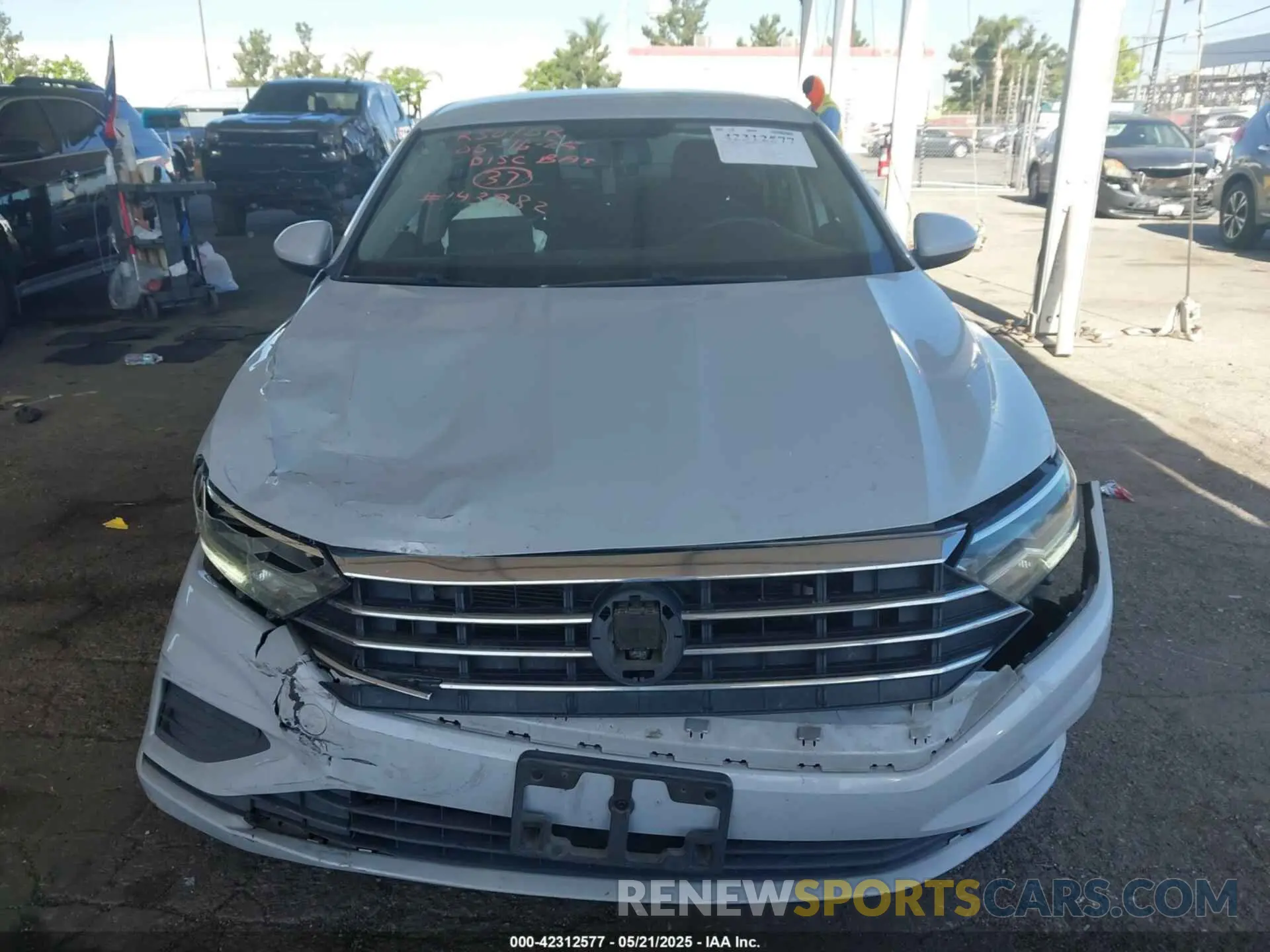 6 fotografías del automóvil dañado 3VWC57BU4KM074087 VOLKSWAGEN JETTA 2019