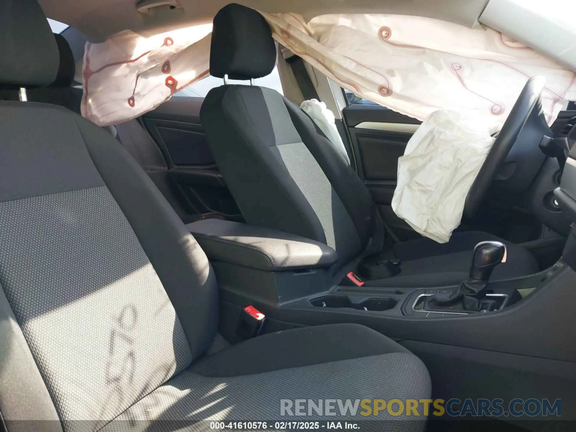 5 fotografías del automóvil dañado 3VWC57BU4KM074381 VOLKSWAGEN JETTA 2019